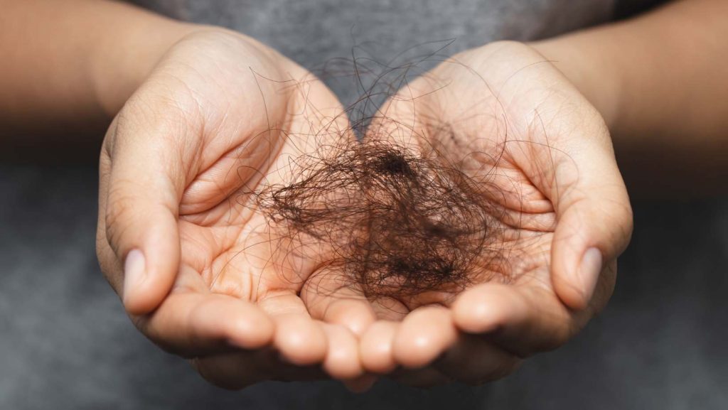 Estres-sueno-y-ejercicio-claves-para-tu-cabello
